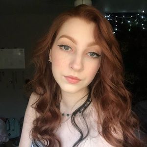 Meet your Posher, Mandy